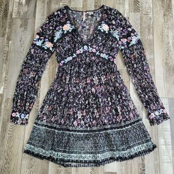 Free People Cherry Blossom Mini Dress Size 0 - Picture 3 of 12
